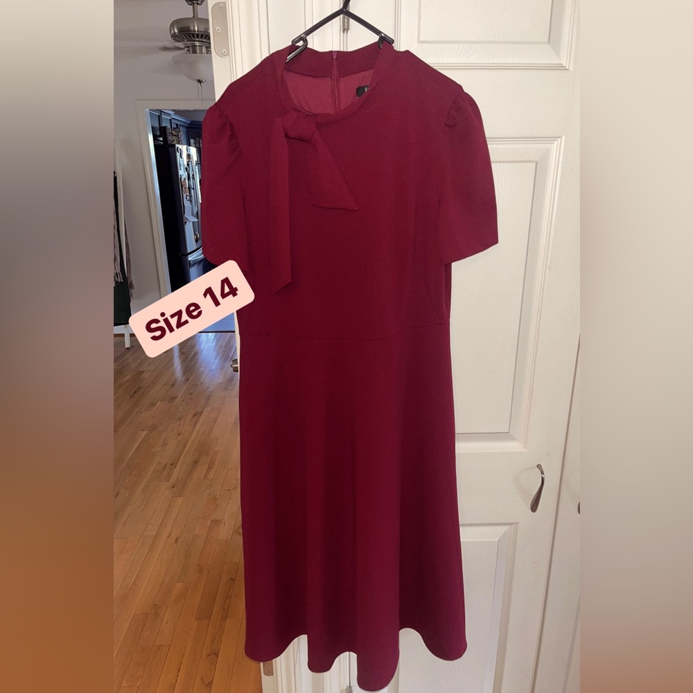 Ivy & Blu Fitted Sleeve Short Sleeve Fit + Flare Dress